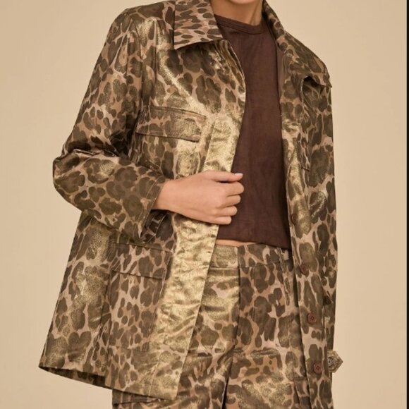 Milan Gold Dusted Leopard Cargo Jacket from Noli - Picture 1 of 8